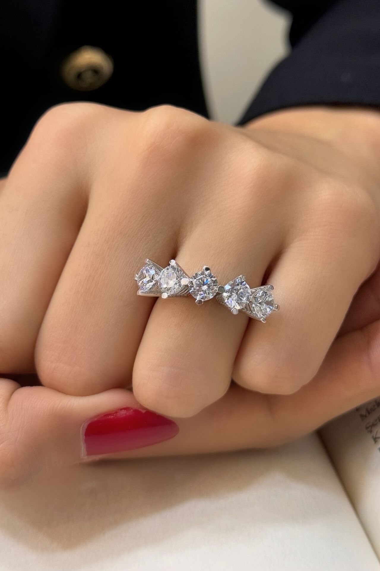 Beyaz Altın Beştaş Yüzük