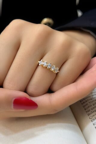 Beştaş Altın Yüzük