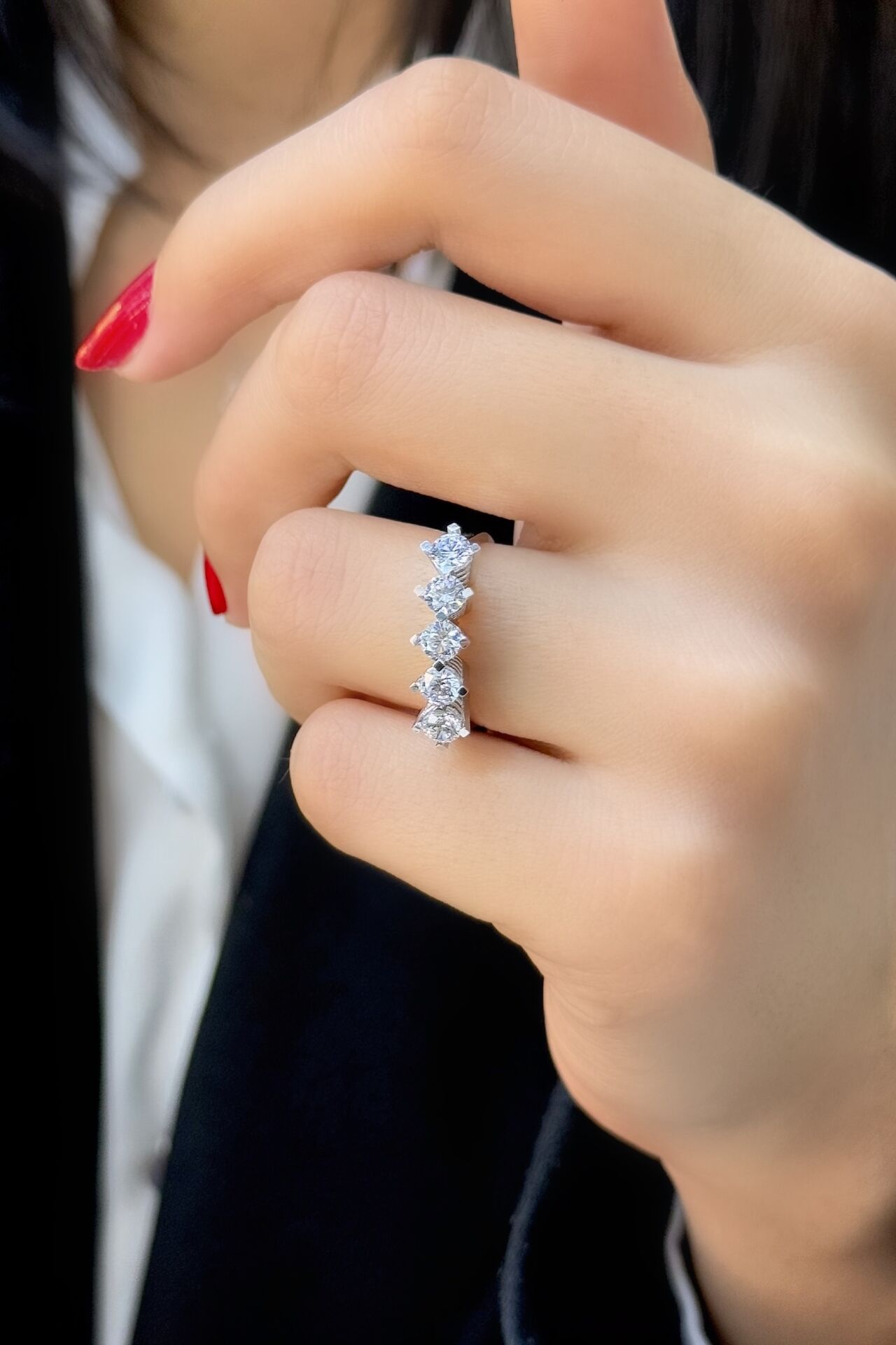 Beyaz Altın Beştaş Yüzük