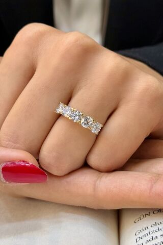 Beştaş Altın Yüzük