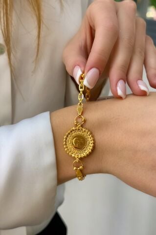 22 Ayar Çeyrek Altınlı Bileklik