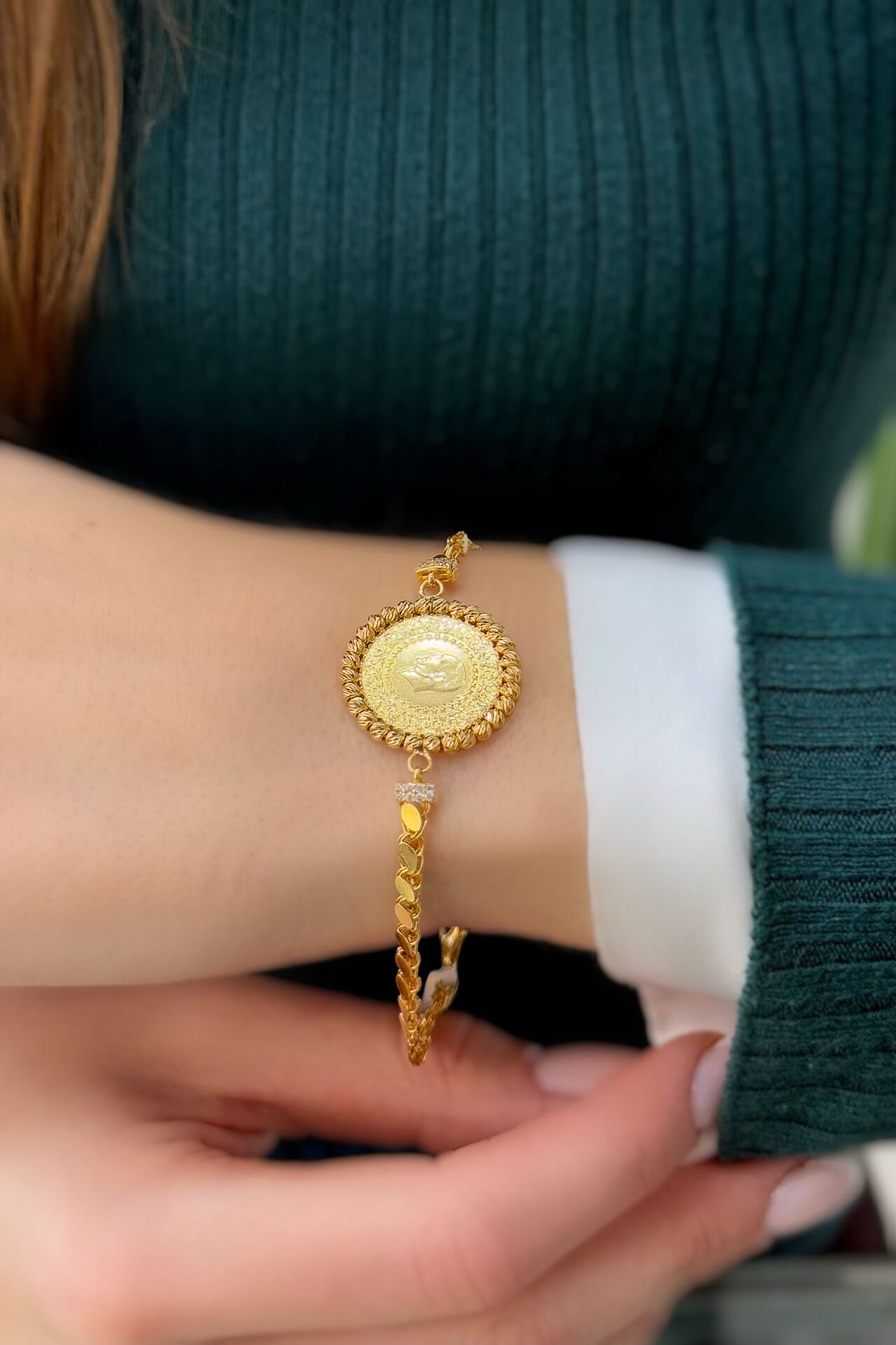 22 Ayar Çeyrek Altınlı Bileklik