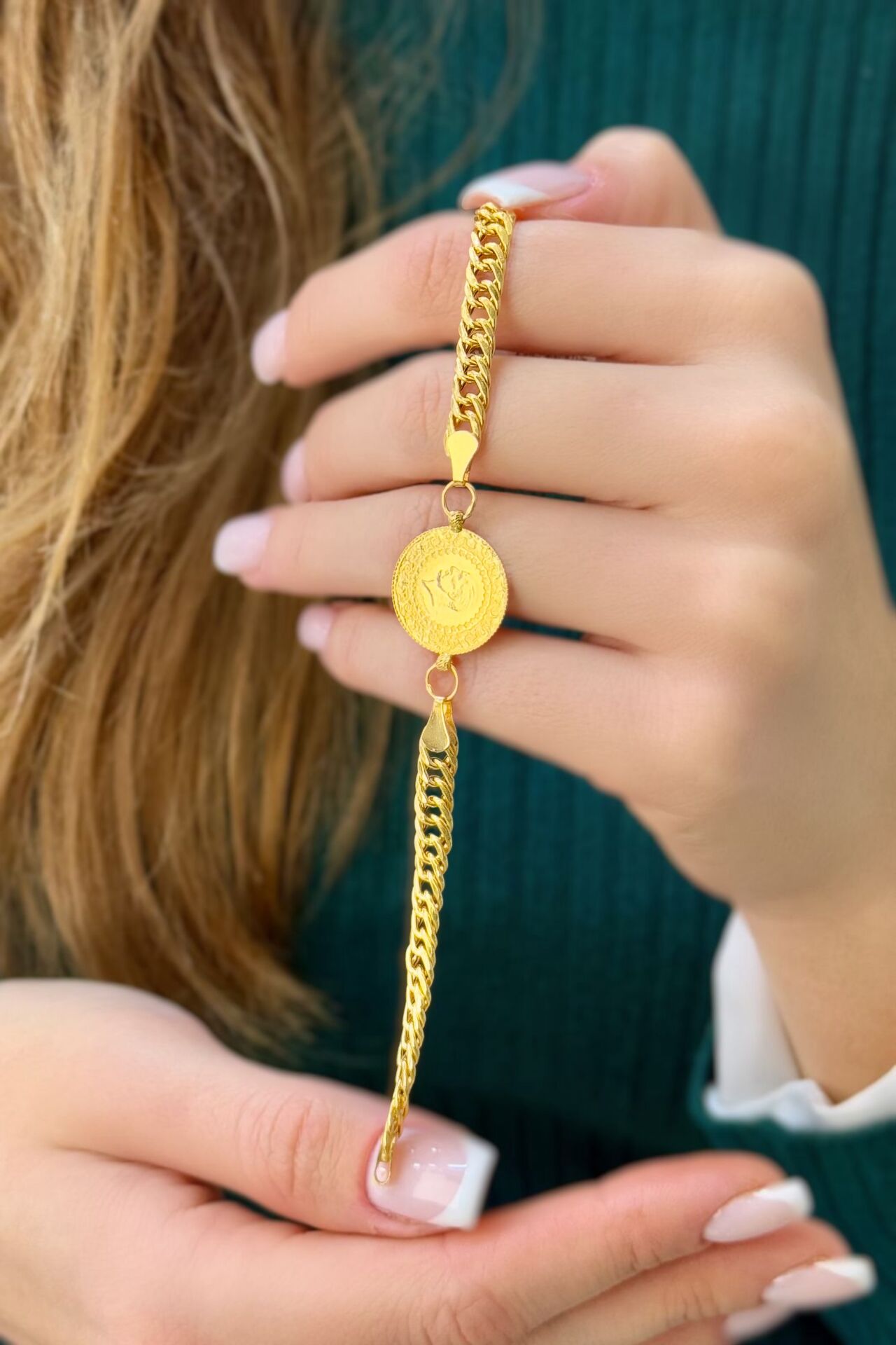 22 Ayar Çeyrek Altınlı Bileklik