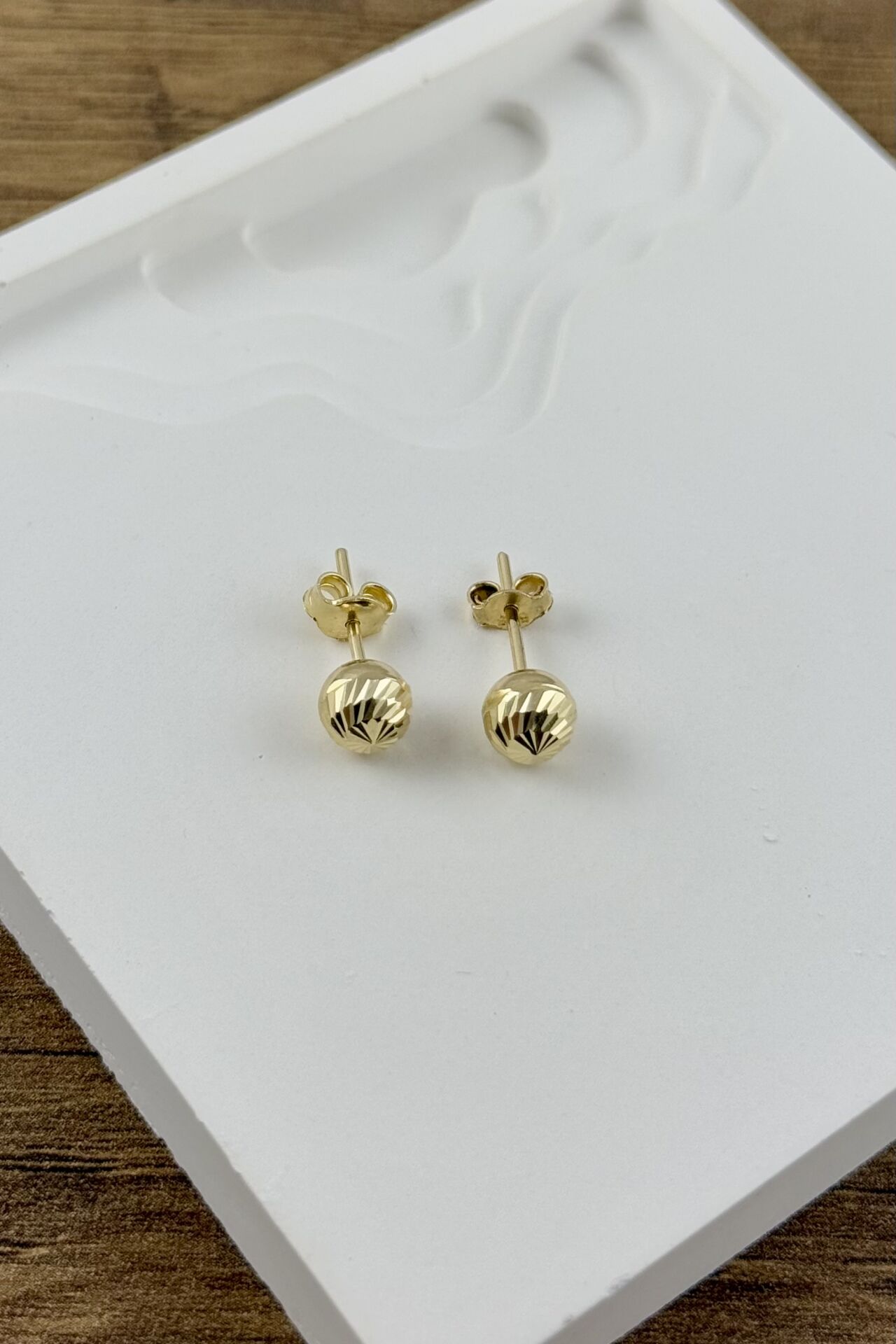 14 Ayar Altın Top Küpe