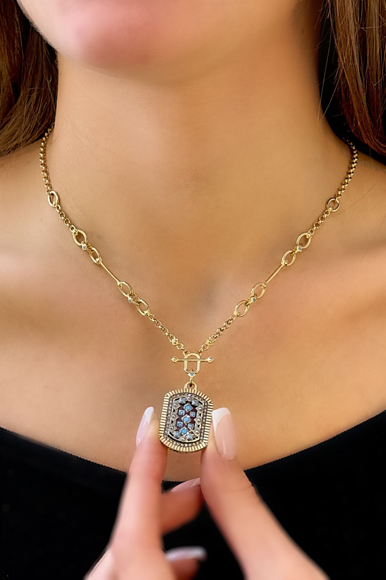 14 Ayar Sarı Altın Firuze Taşlı Kolye