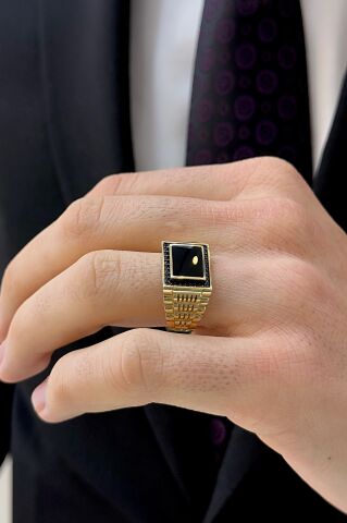 14 Ayar Altın Onix Taşlı Erkek Yüzük