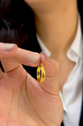 22 Ayar Altın Halka Küpe