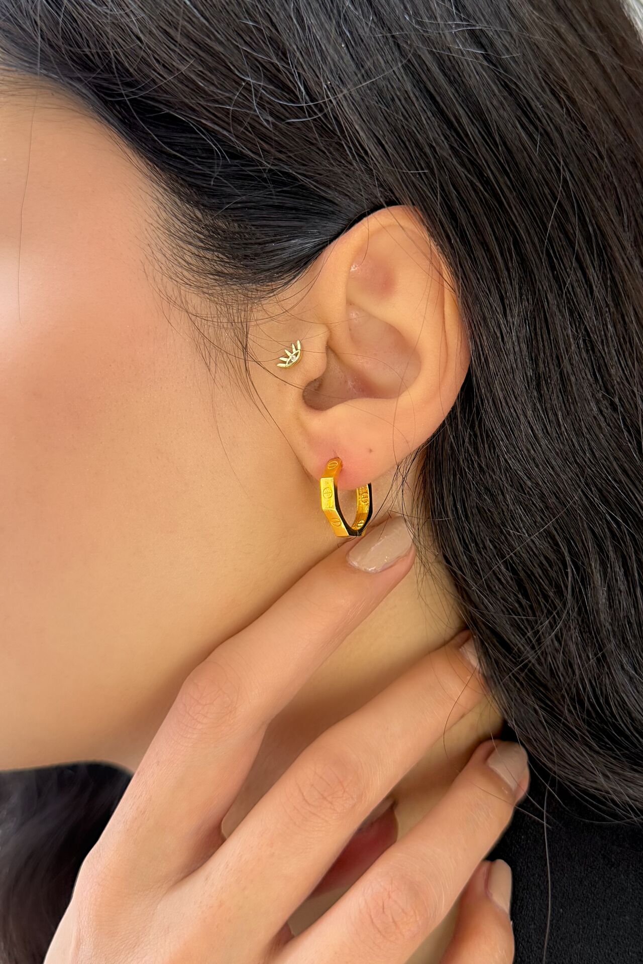 22 Ayar Altın Halka Küpe