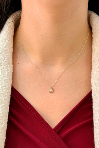 14 Ayar Altın Güneş Kolye