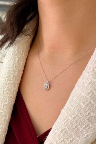 14 Ayar Beyaz Altın Baget Kolye