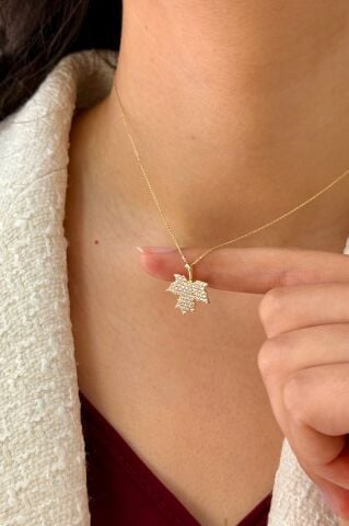 14 Ayar Altın Çınar Yaprağı Kolye