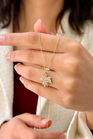 14 Ayar Altın Çınar Yaprağı Kolye