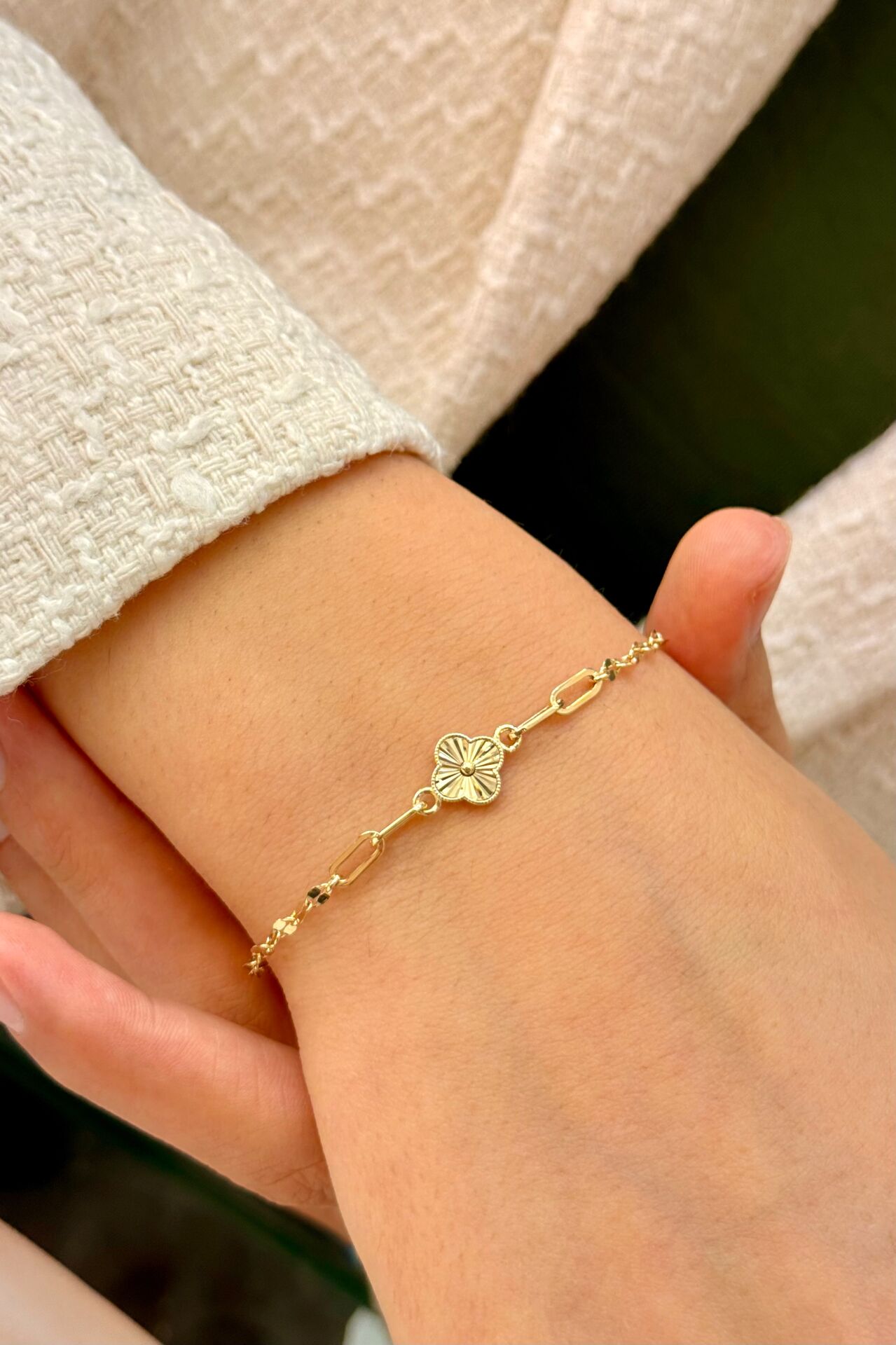 14 Ayar Altın Yoncalı Bileklik