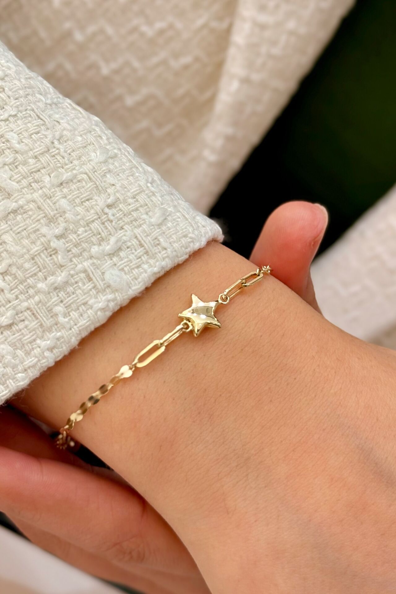 14 Ayar Altın Yıldızlı Bileklik