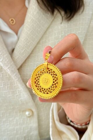 Çeyrek Altınlı Kolye Ucu