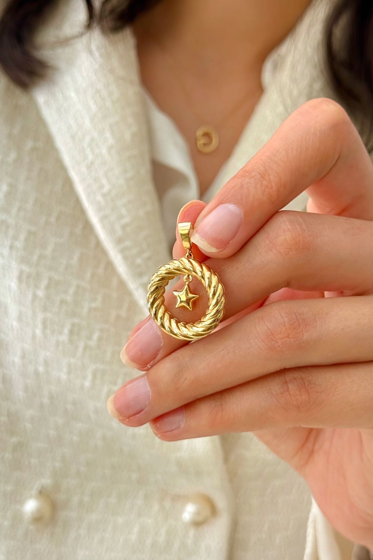 14 Ayar Altın Sallantılı Yıldız Kolye Ucu