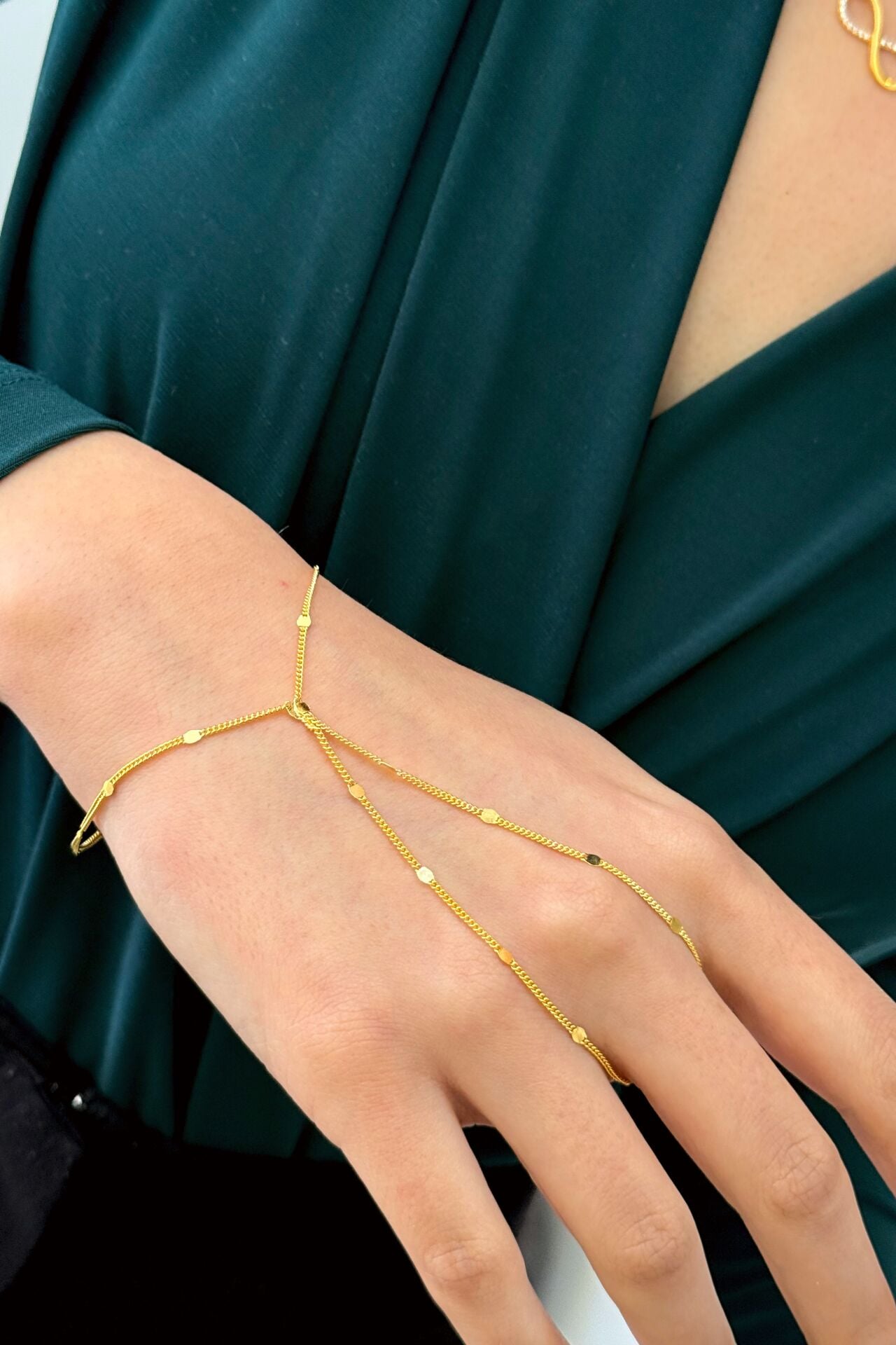 22 Ayar Altın Şahmeran